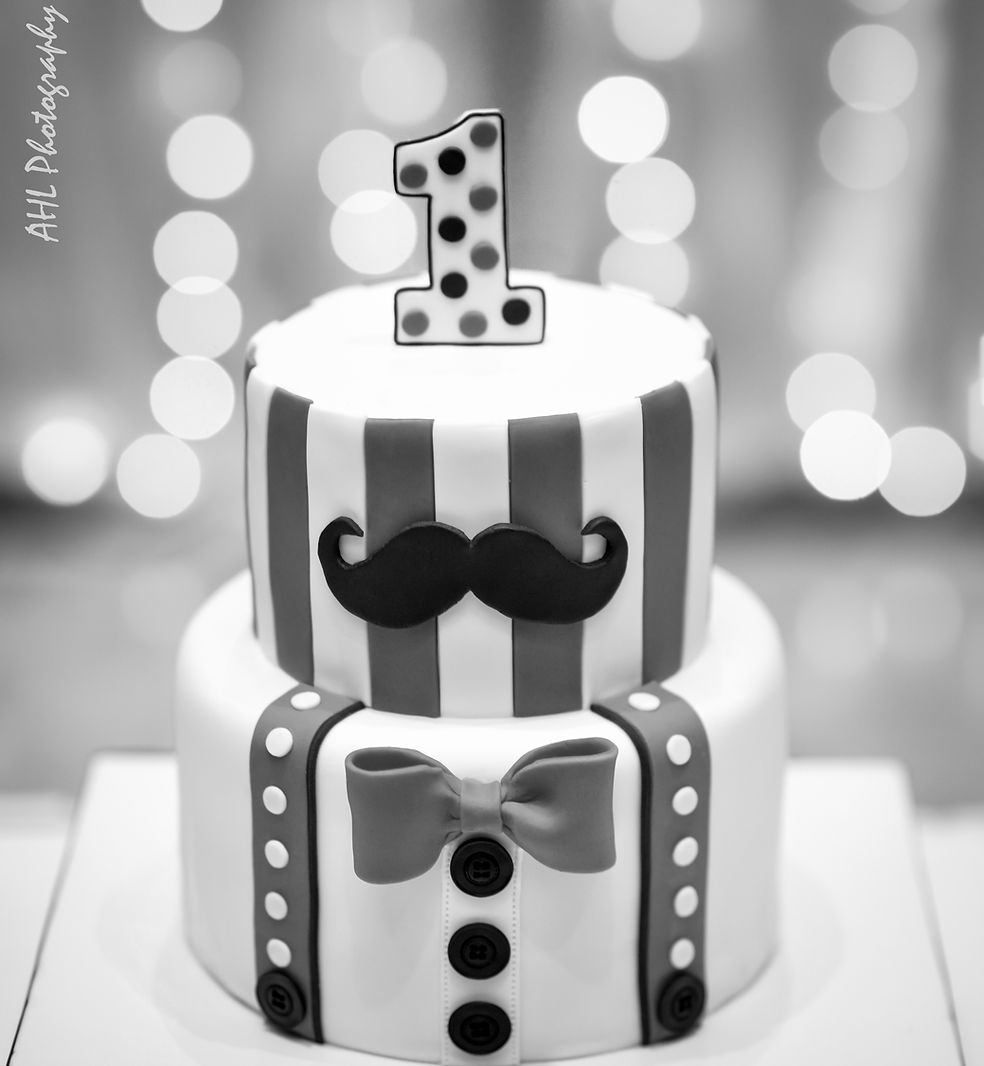 1st Birthday Party Cake Dubai