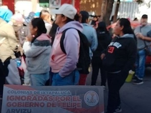 Habitantes de Ixtapaluca protestan por falta de solución a problemáticas por parte de Felipe Arvizu