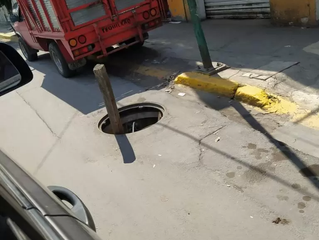 Robo de coladeras representa un peligro para los automovilistas y riesgo de inundaciones