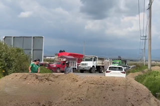 Habitantes de Tenango del Valle y Tenancingo bloquean carreteras por el mal estado de las vías de comunicación