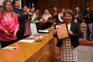 Reconocen a 13 comunicadoras en el Día de la Mujer Periodista y Fotoperiodista en el Estado de México