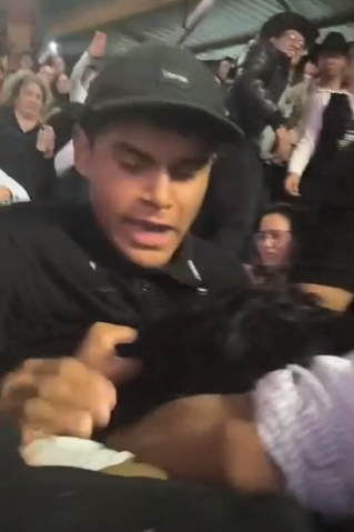 Violencia en la Feria del Caballo: agreden a reportera en el palenque de Texcoco