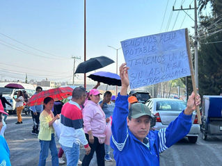 Bloquean avenida Chalco-Mixquic por falta de agua potable