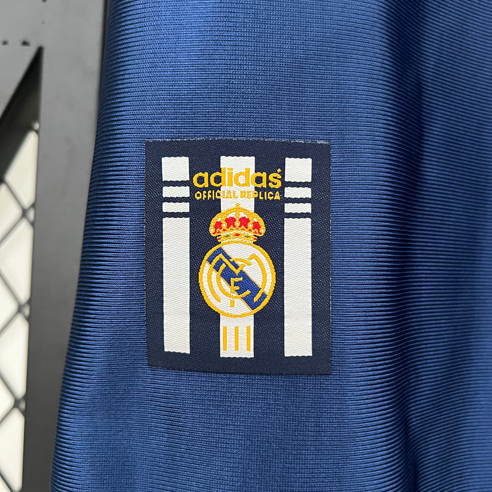 Thumbnail: Real Madrid 1998/1999 3rd Kit