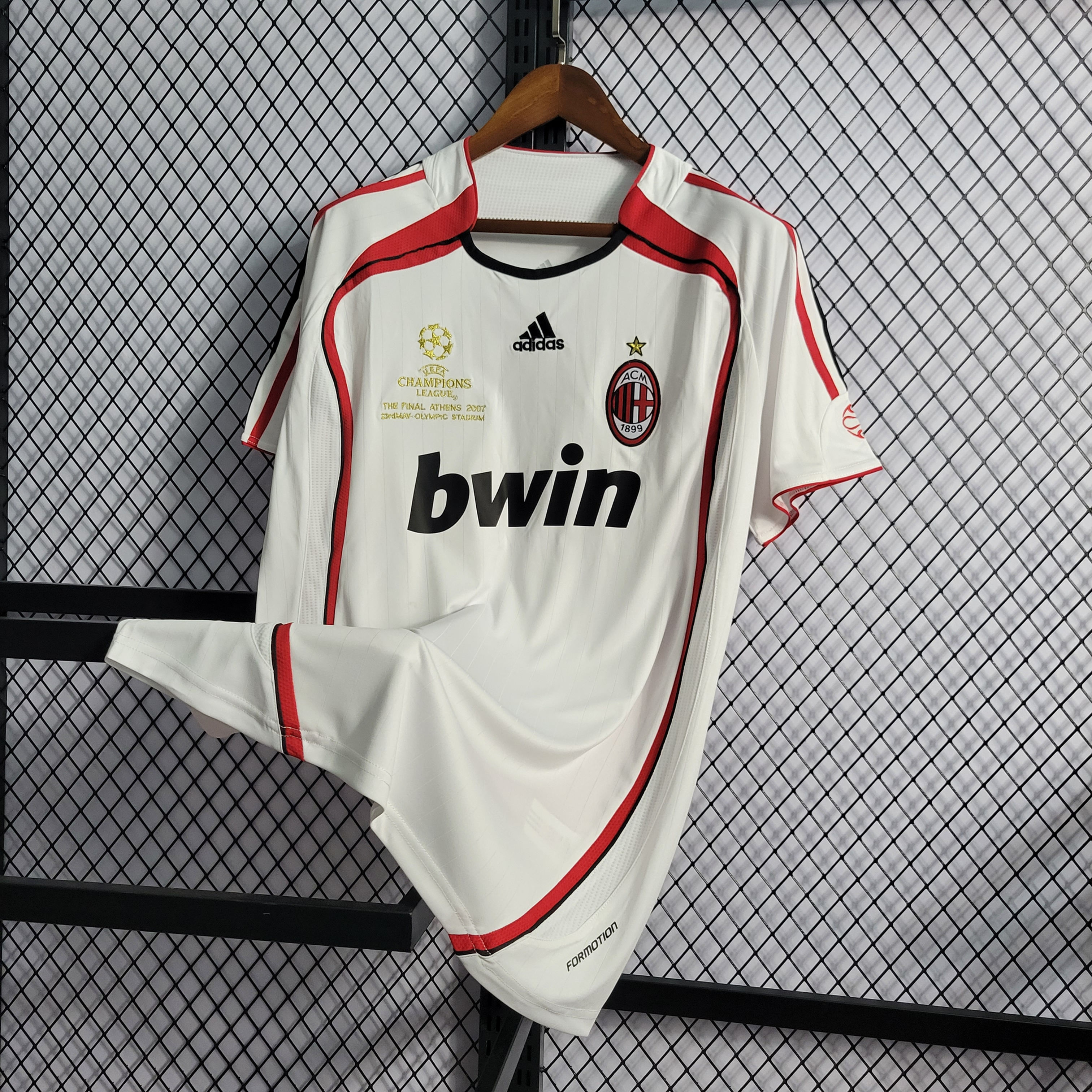 Retro AC Milan 2006-07 Visita