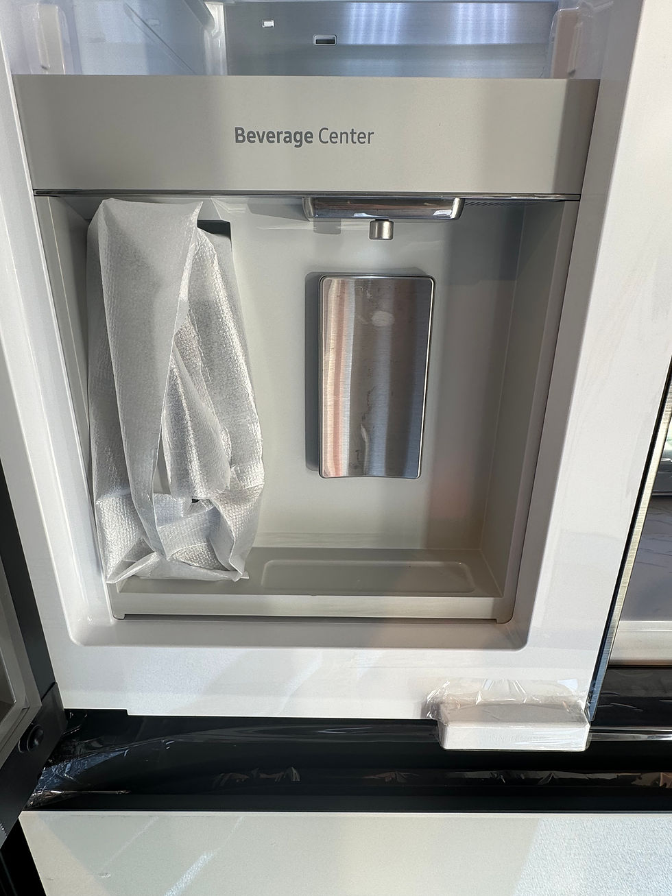 Thumbnail: Samsung RF29BB86004M Bespoke 4-Door (29 cu. ft.)With Beverage Center™