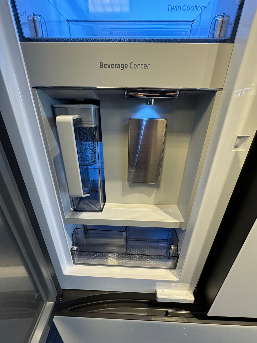 Thumbnail: Samsung RF24BB660012 Bespoke Counter Depth  3-Door French Door Refrigerator