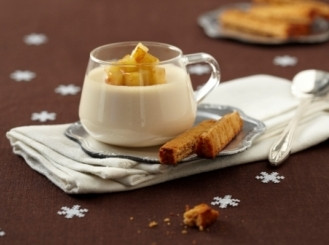 Panna cotta au foie gras, pommes caramélisées et mouillettes de pain d'épice