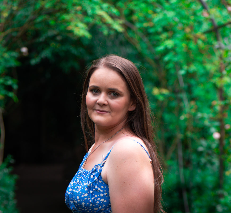 Woman in blue floral dress, BruntPhotographyHgt