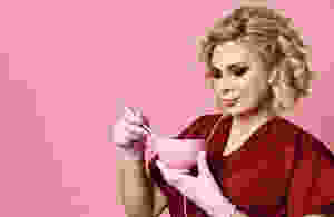 Cosmetologist