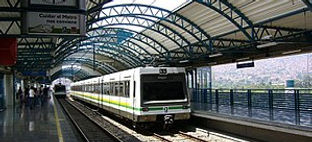 300px-Metro_de_Medellín,_Colombia,_2006.