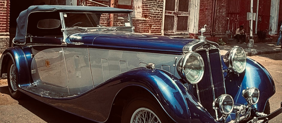 Sunday Mornings in Mumbai : Where to Spot Vintage and Supercars ?