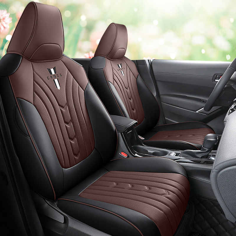 Miniatura: Pokrowce do TOYOTA Corolla Cross skóra/włokno