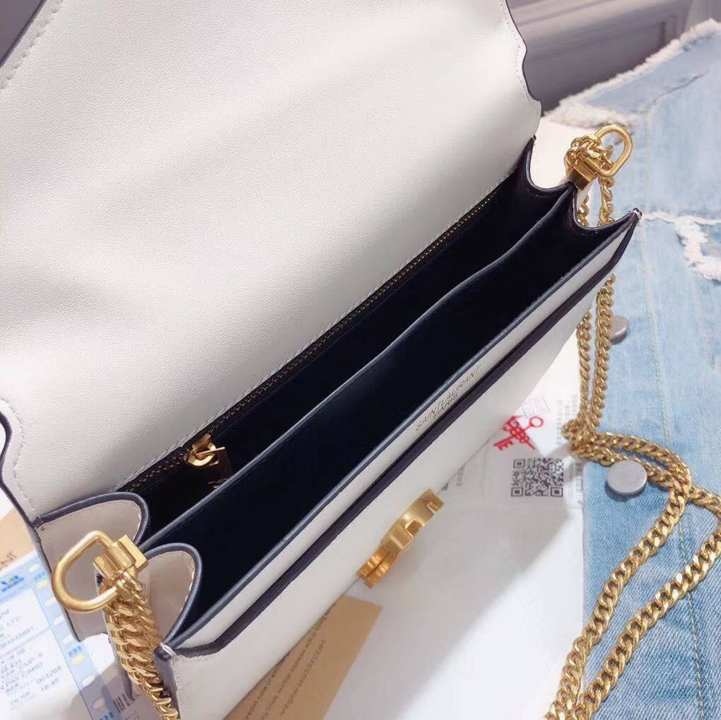 π»YSL casandra