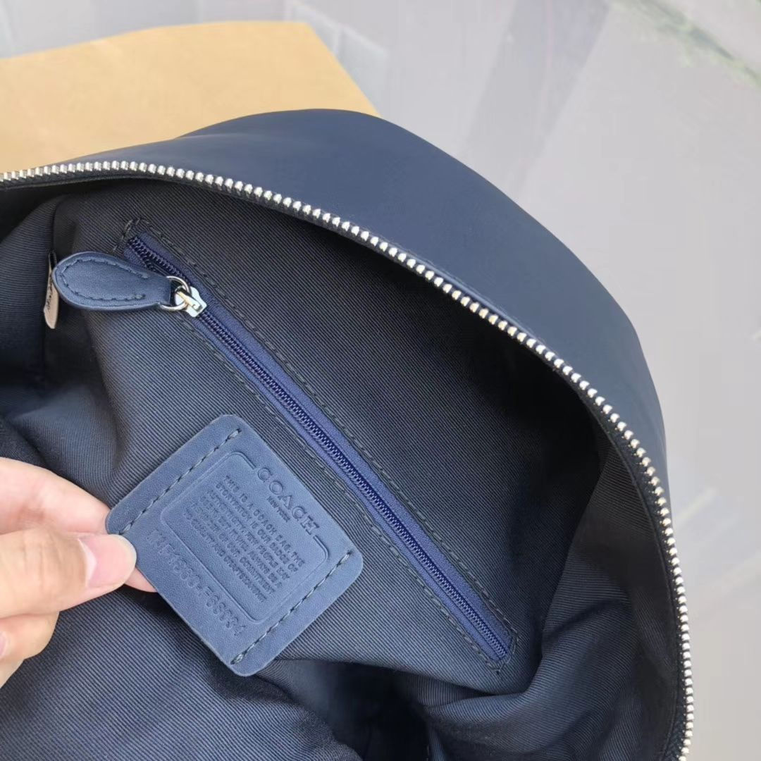 Backpack coach F68034