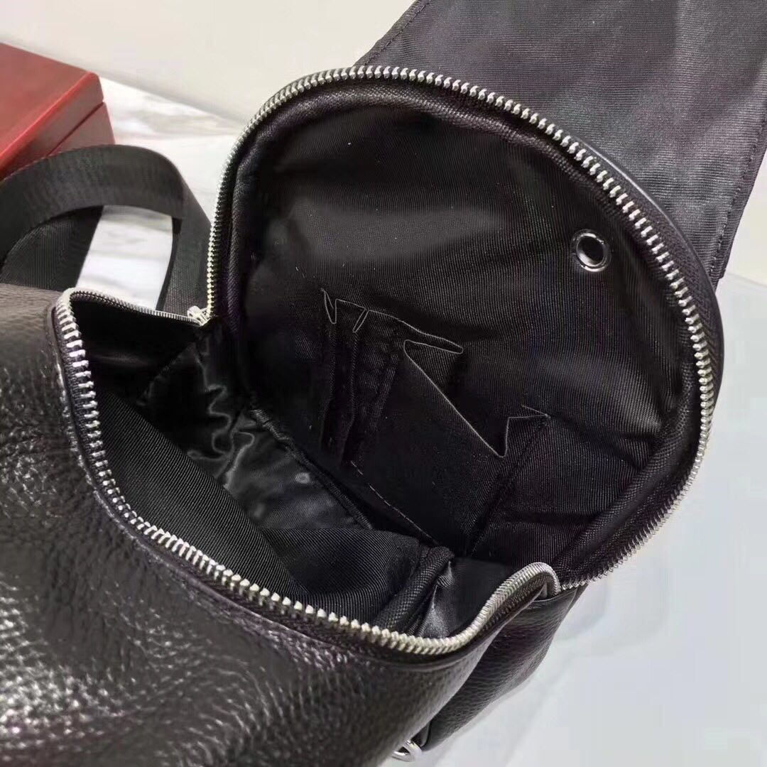 Bodybag gucci (for men)