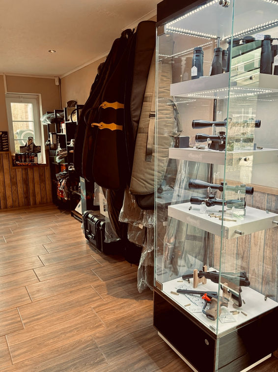 Geschäftsräume Waffenhandel & Jagdbedarf Volquartzen