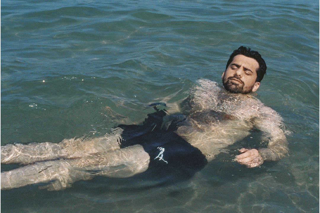 hadi swimming.gif