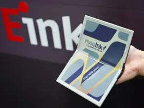 პირველი დაკეცვადი E-Ink ტაბლეტი ელექტრონულ მკითხველს აქცევს პრემიუმ კლასის ქაღალდოვან წიგნად.