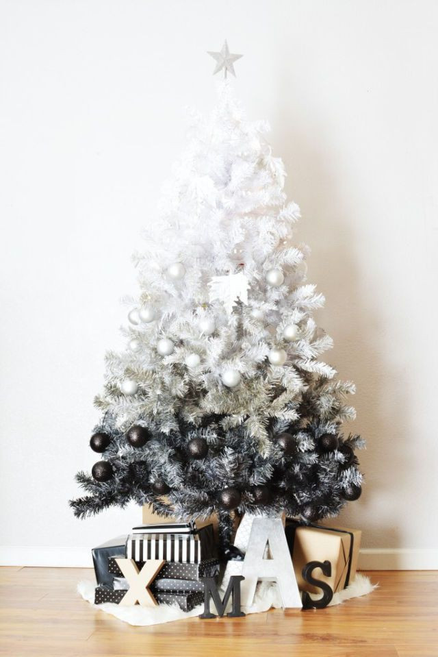 Christmas Decor - Black & White Ombre Tree