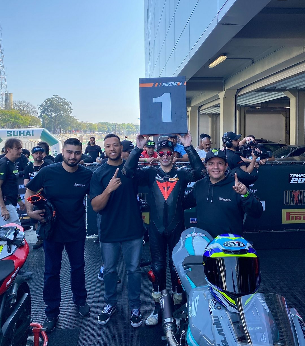 Arthur celebra vitória e compartilha desafios em retorno ao Superbike Brasil