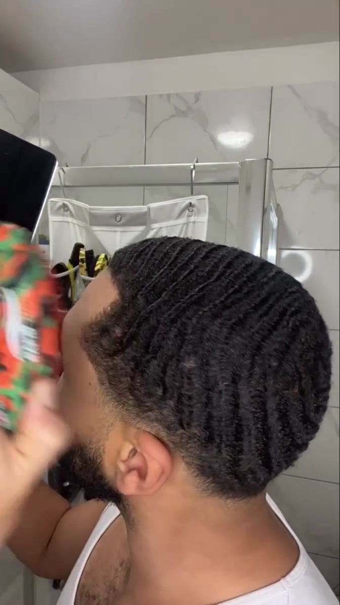 Miniatyrbild: SOFT RED BRISTLES  360, 540, 720 Curve Palm