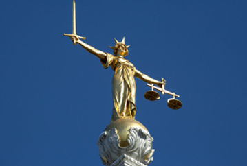 istock_000001786630_lady-justice.jpg