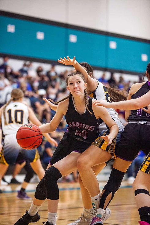 sp-Girls-Basketball-_03-24_01.jpg
