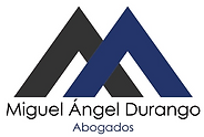 Equipo de abogados especializados en derecho civil, penal, administrativo y familiar, brindando asesoría legal personalizada