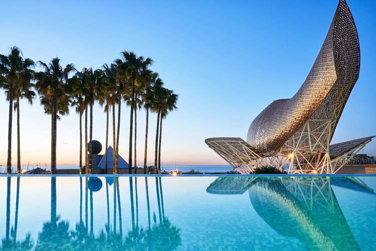 Hotel Arts Barcelona Infinity Pool