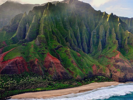 A First-Timer’s Guide to Island Hopping in Hawaii