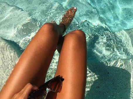 Why Professional Tanning is the Safer and Smarter Choice for a Healthy Glow