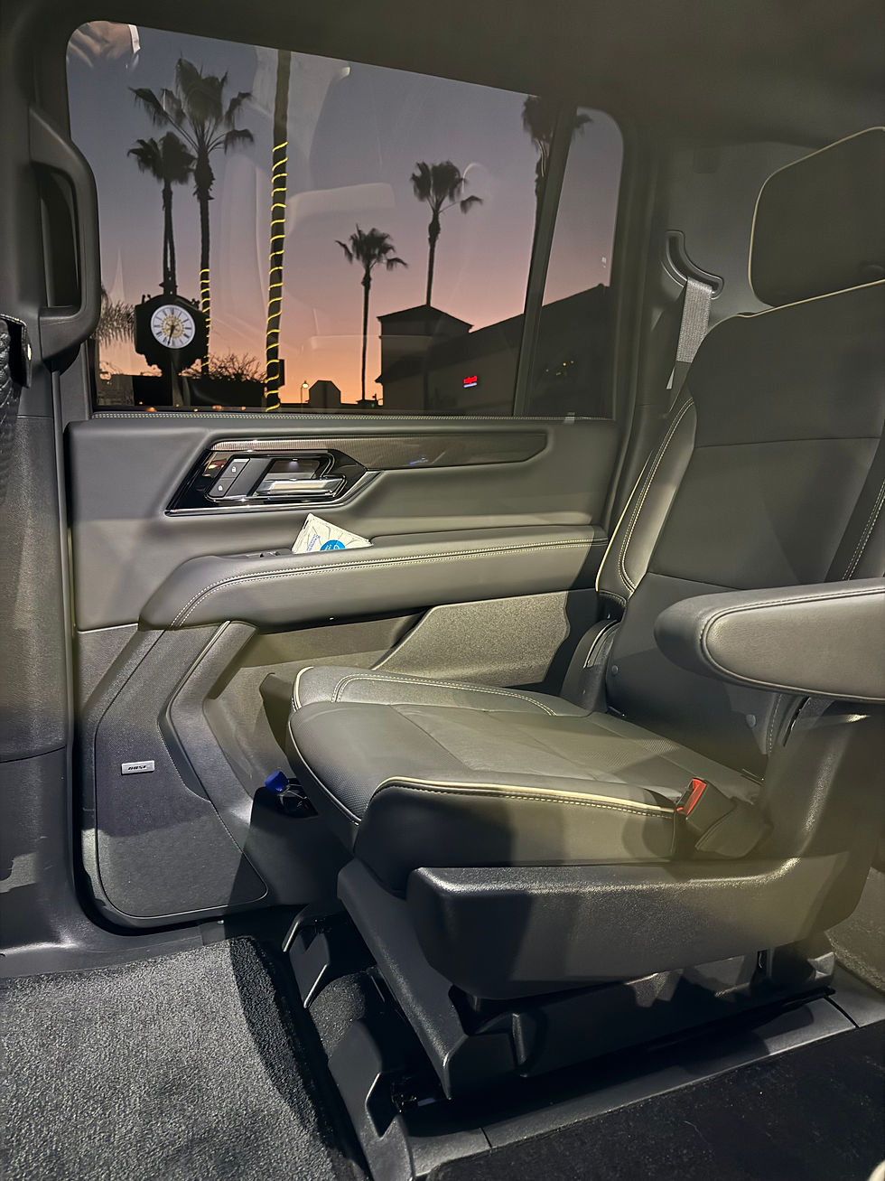 LAX to Laguna Beach Airport Pickup