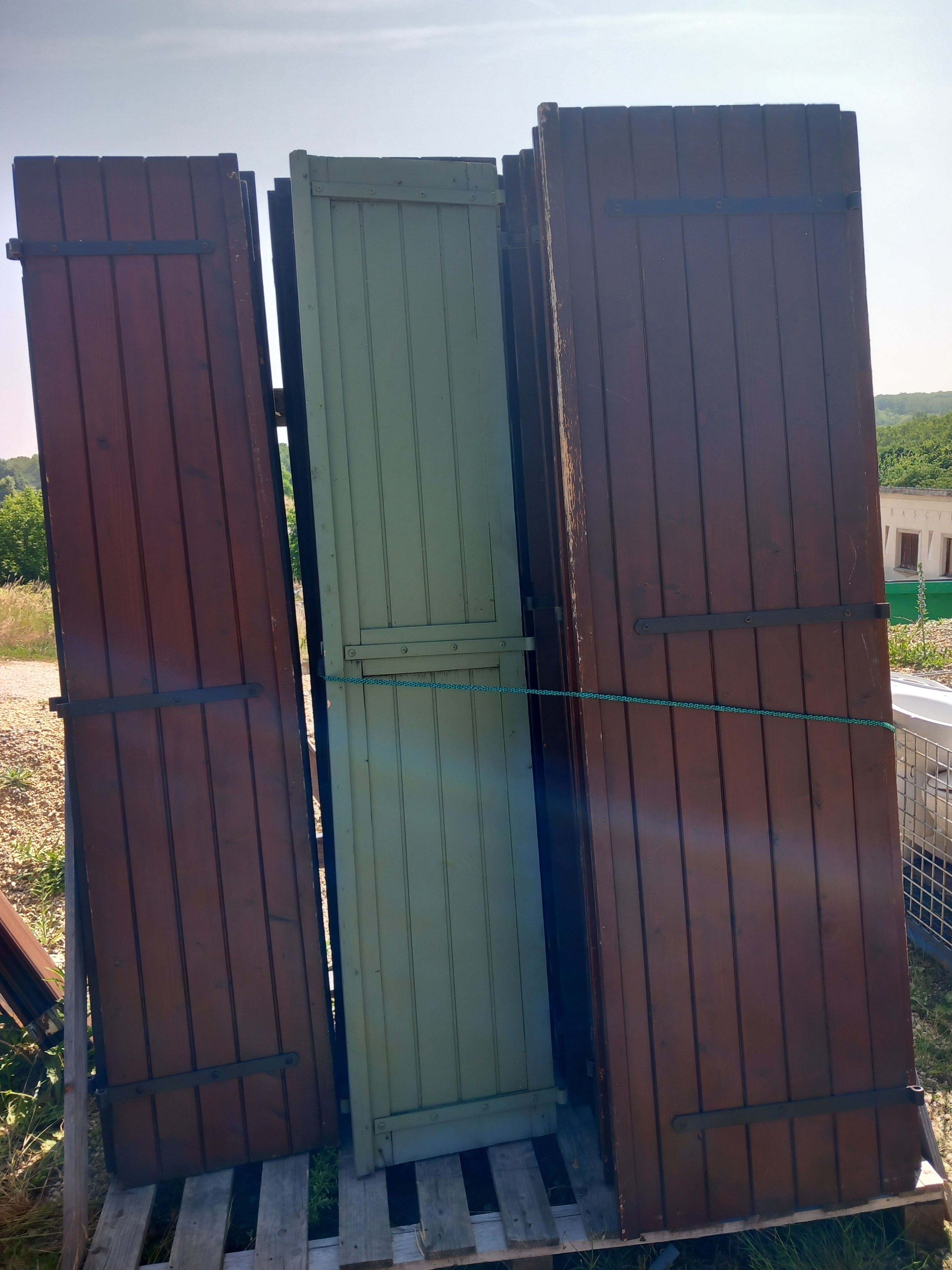 Volets bois de Grenoble