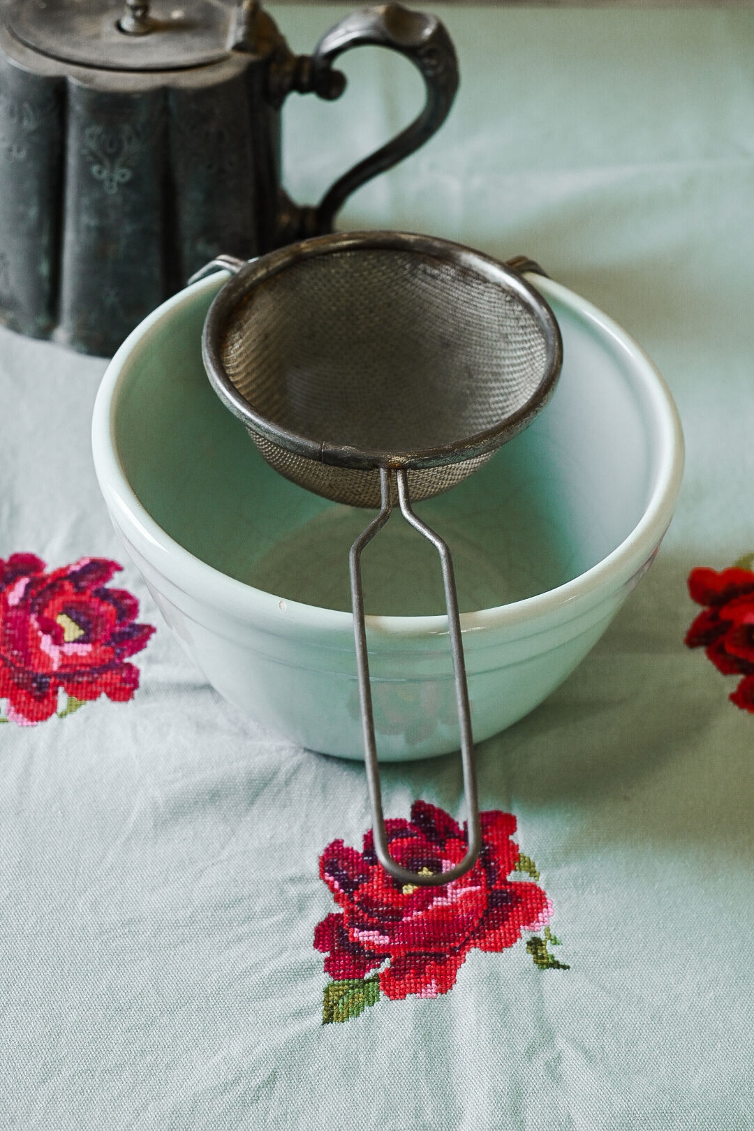 Vintage Wire Kitchen Sieve