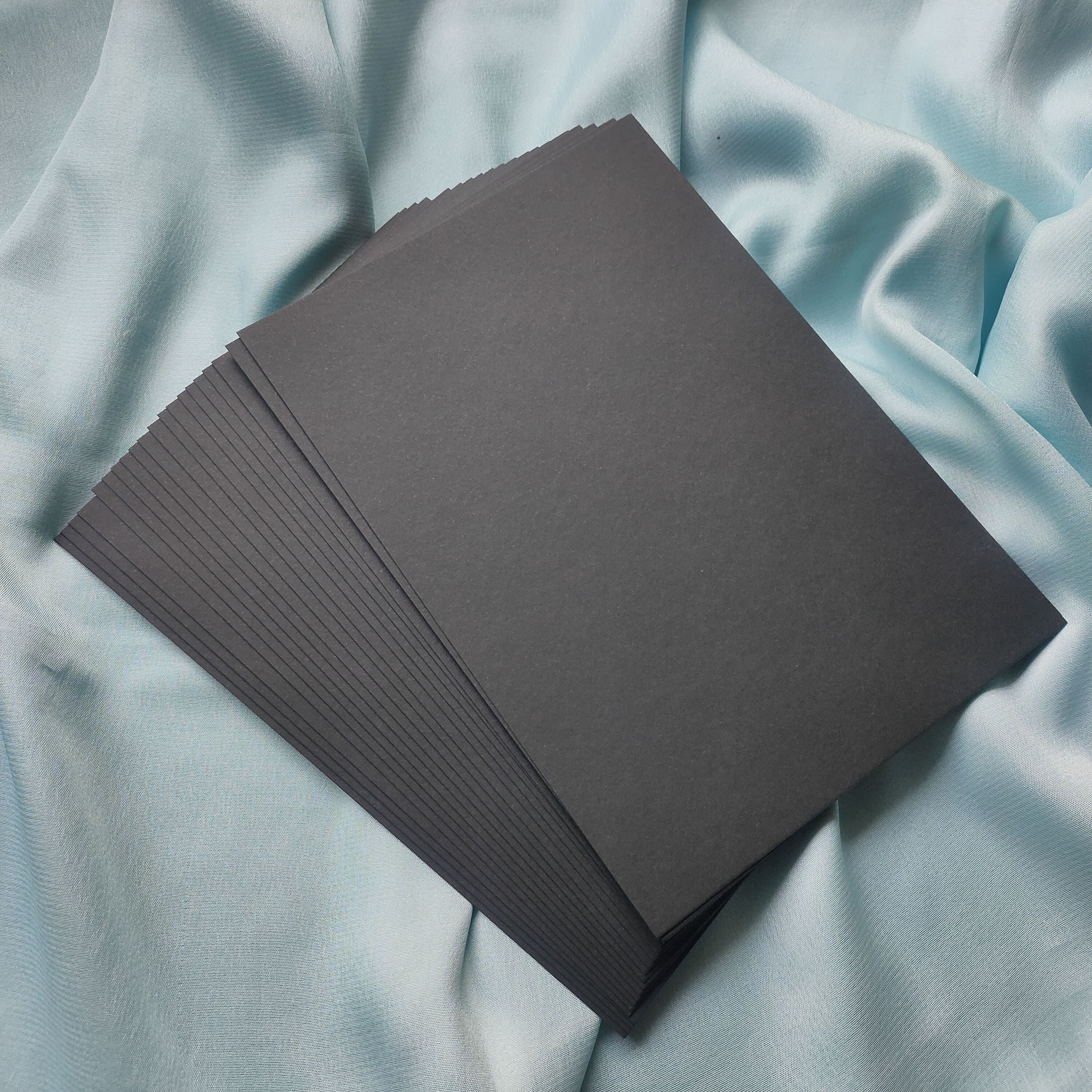 A5 Size Black Paper 200 GSM (20 Sheets)