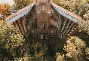 FACHADA PATIO .jpg