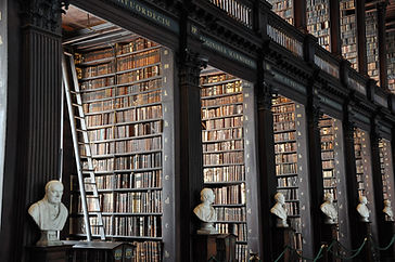 伝統的な図書館