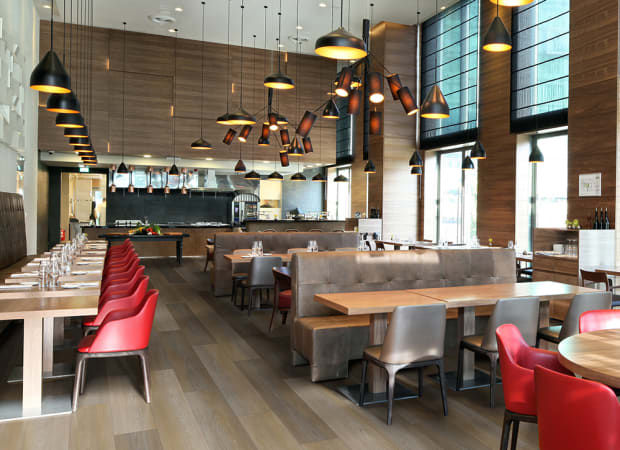 Metroflor Deja New Clean Oak, Fumed room scene