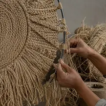 Custom-Woven-Window-Displays-16.webp