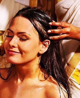 Why Herbal Hair Oil is Essential for Healthy Hair