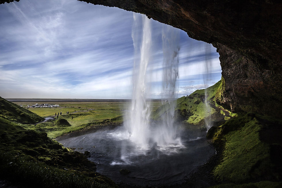 IJsland - Seljalandfoss.jpg