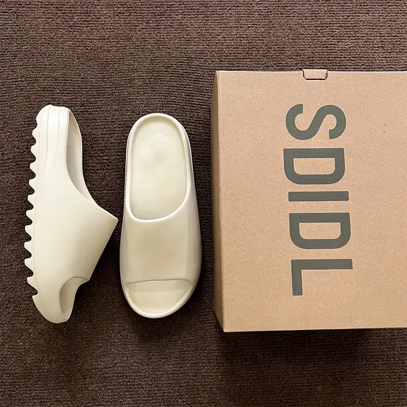 CloudWalk – Minimalist Ergonomic Slide Sandals