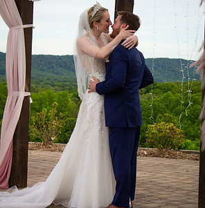 Amanda & Isaac n-c-232.jpg