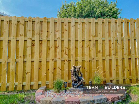 8' Tall shadow box fence in Evansdale, Iowa.