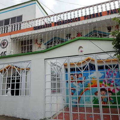 fachada colegio.jpg