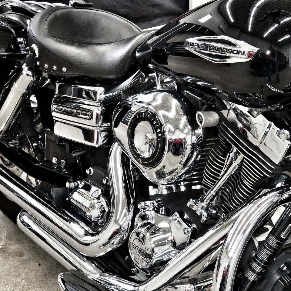 Black&ChromeHarley.jpg