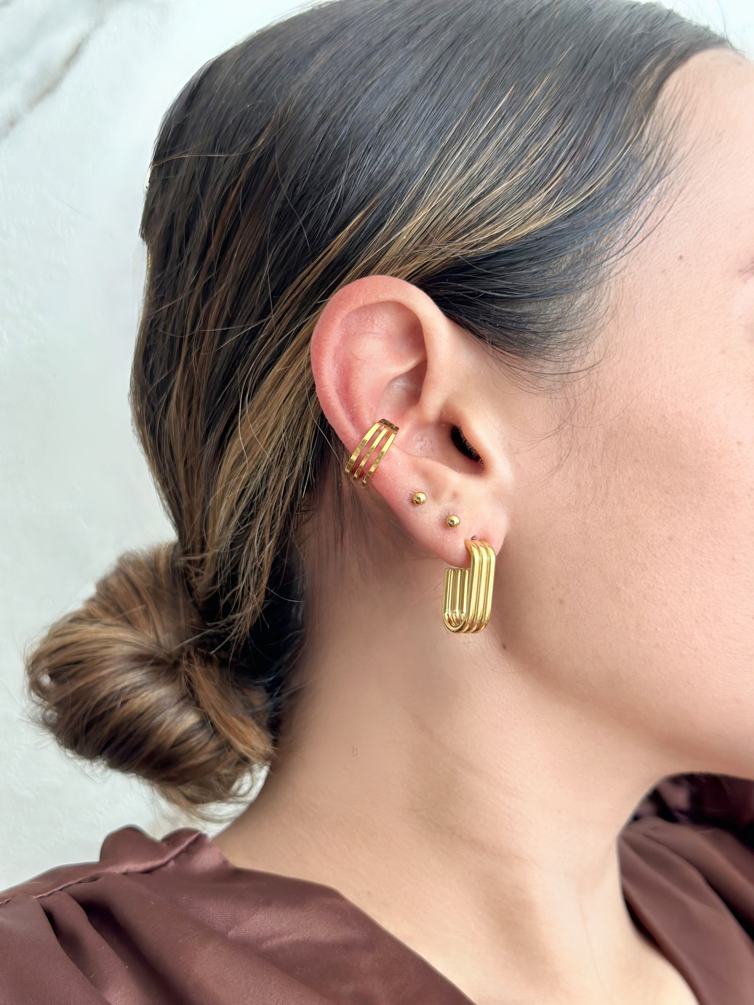 Earcuff simple dorado