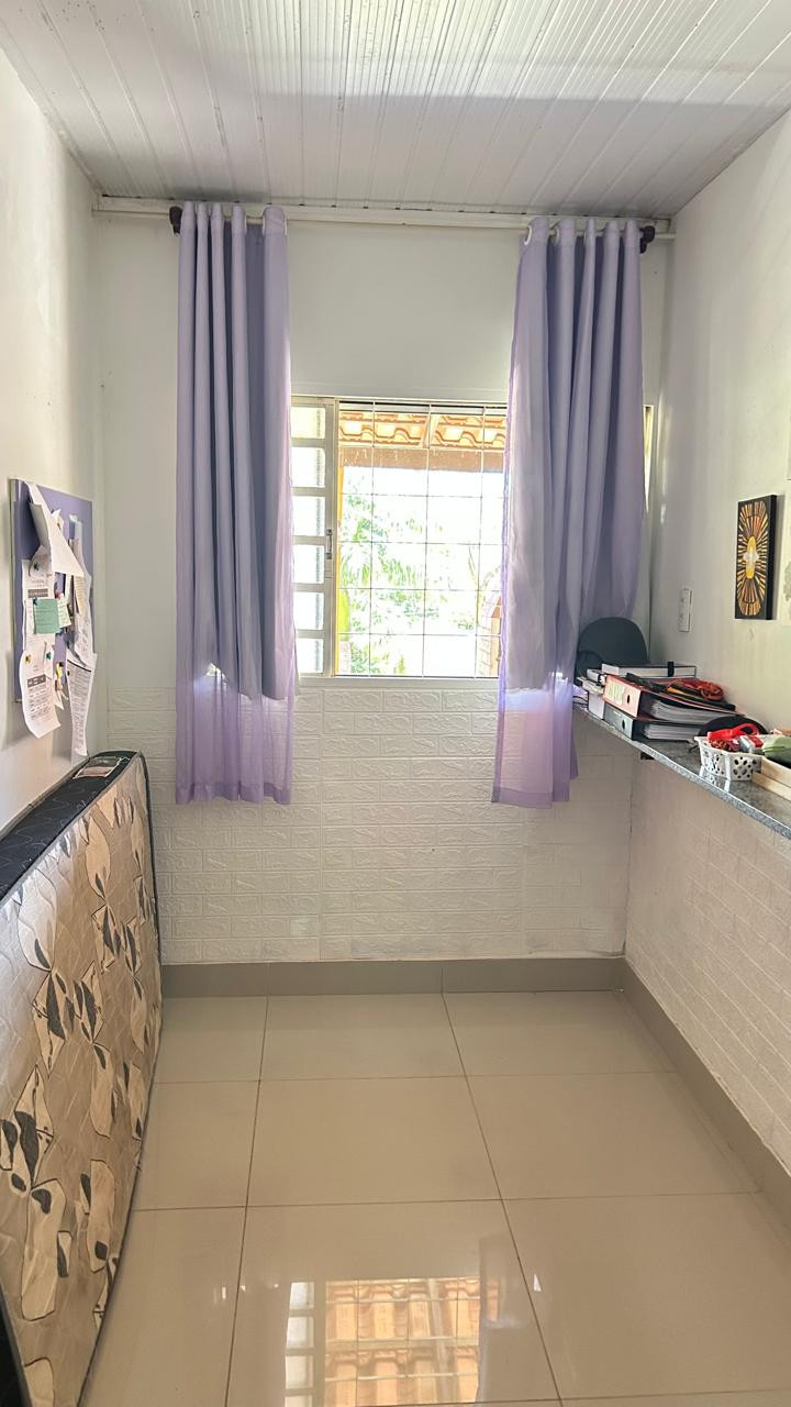 Miniatura: Casa em Condomínio Ouro Vermelho II