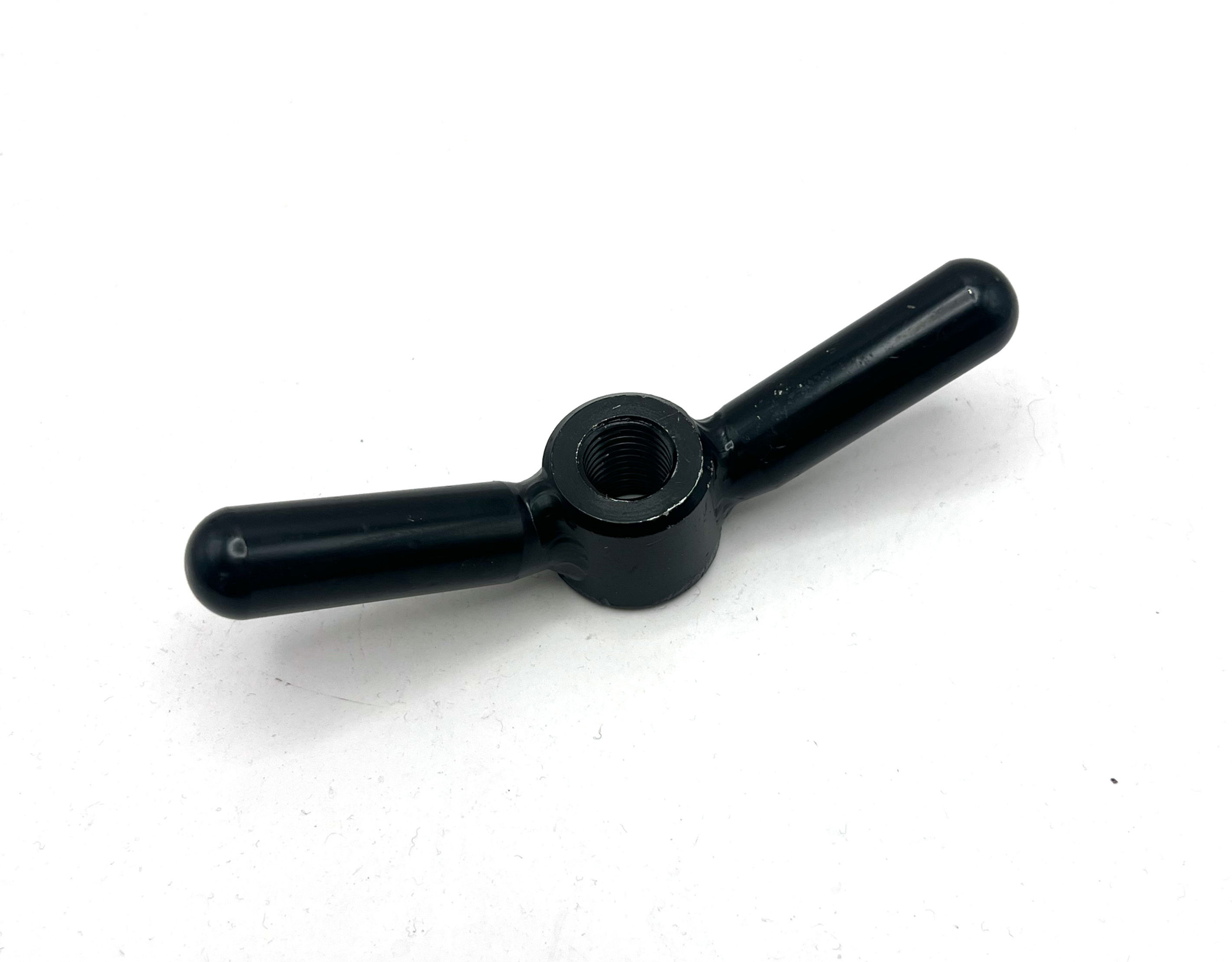 B 163695 Wing Nut M16